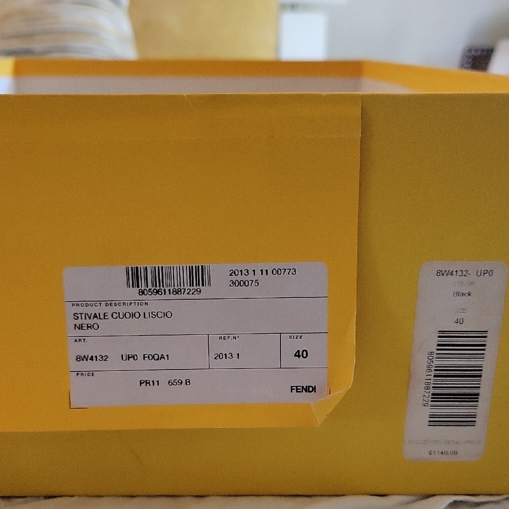 Fendi Black Boots - Picture 3 of 12